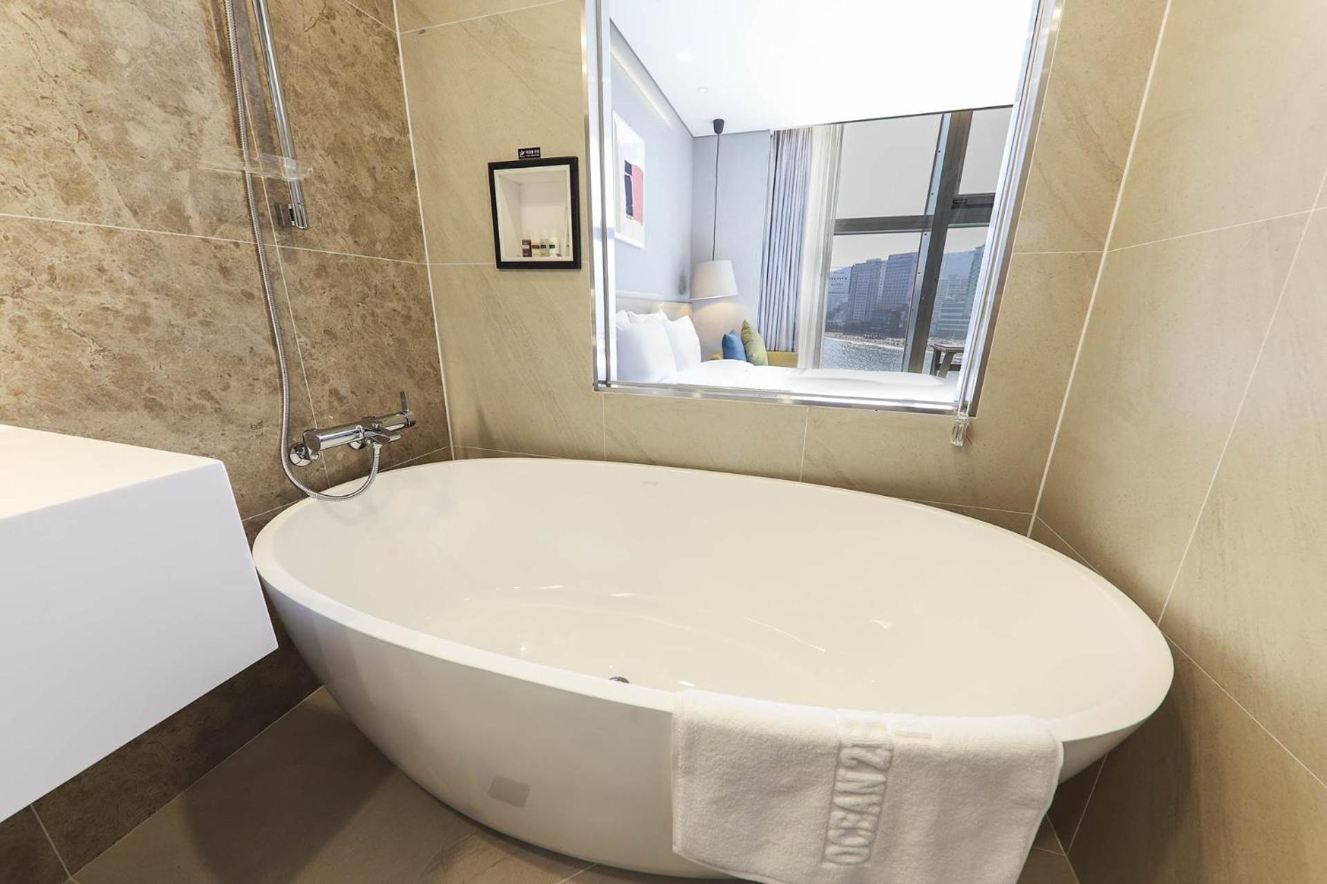 Ocean 2Heaven Hotel Busan Ngoại thất bức ảnh